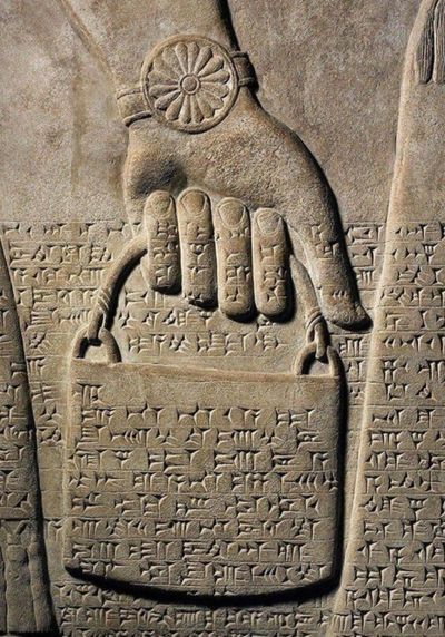 Watches of the Gods: From Ancient Symbols to the Modern Wrist